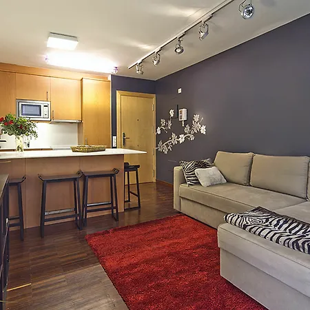 My Space Executive Center Apartment